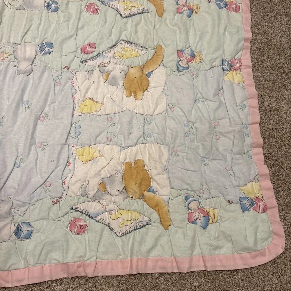 Vtg Daisy Kingdom Baby‎ Crib Blanket Quilt Bear Duck Cat Pastel Book 49x44